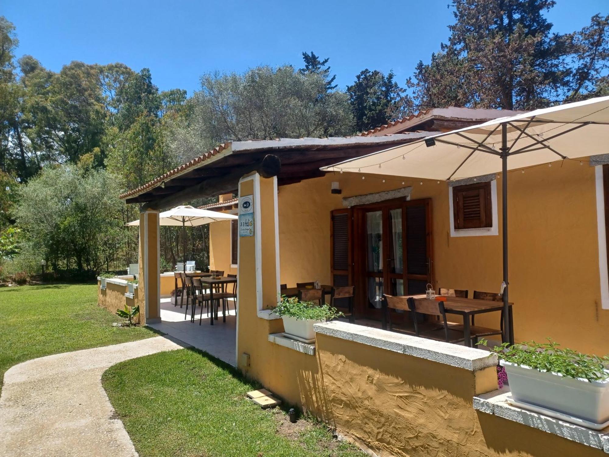 B&B Helios Il Tuo Relax In Sardegna Сан-Теодоро Экстерьер фото
