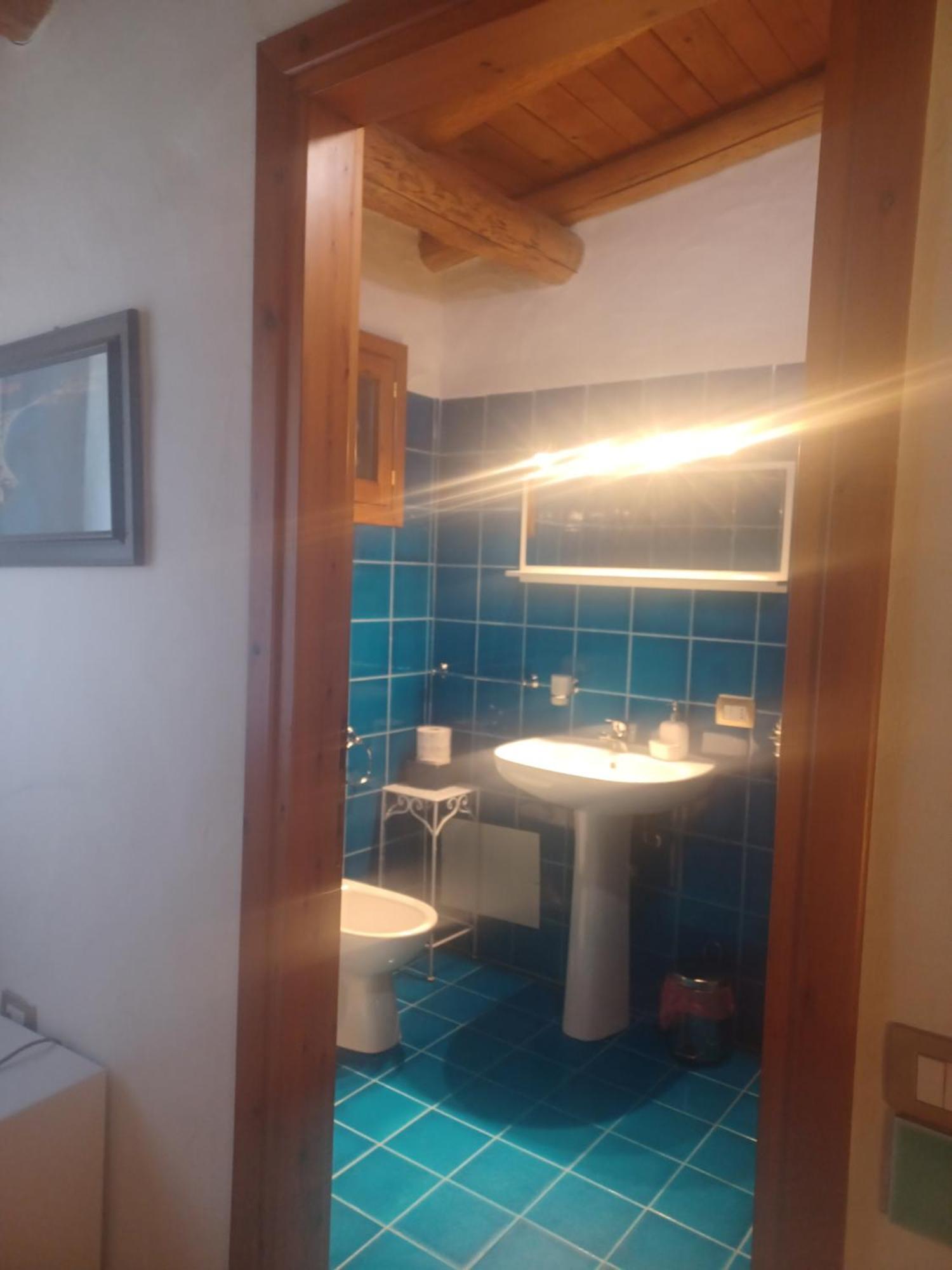 B&B Helios Il Tuo Relax In Sardegna Сан-Теодоро Экстерьер фото